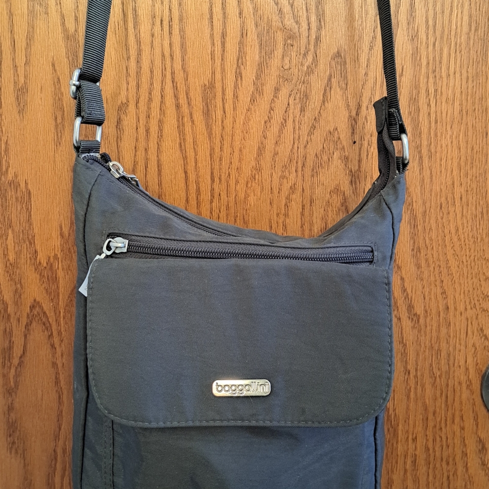 Baggallini Charcoal Crossbody Bag